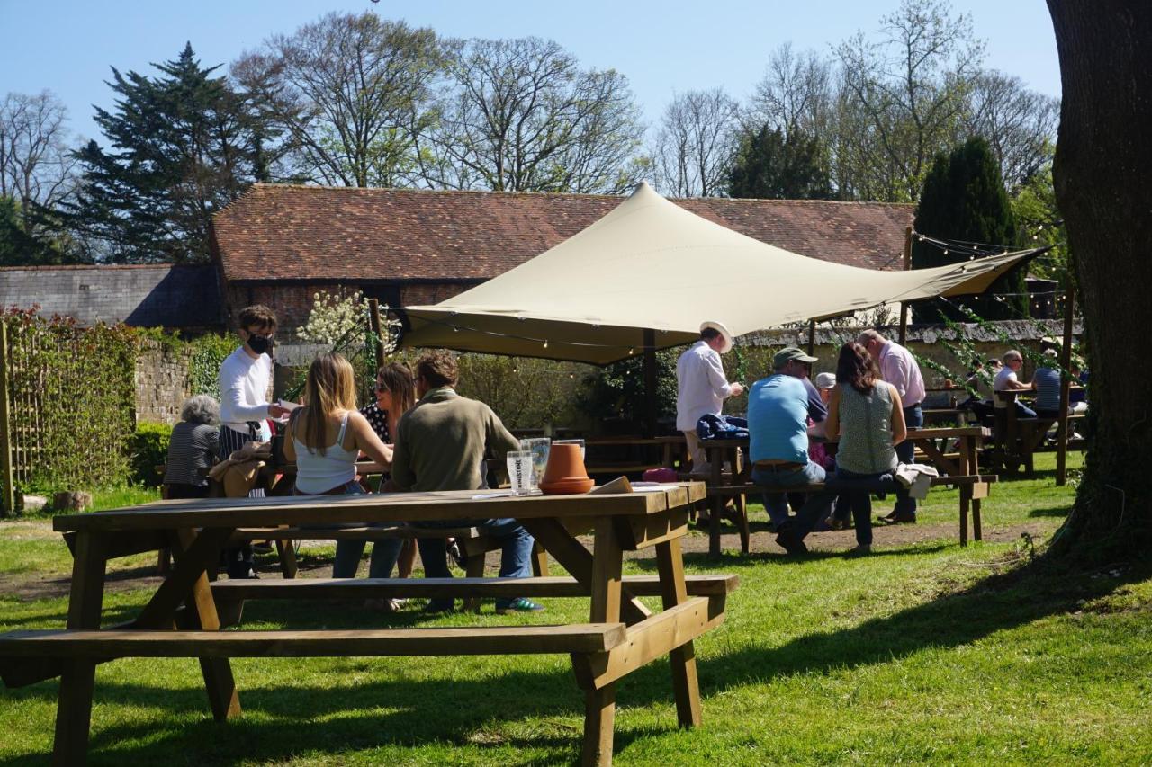 The Pembroke Arms Ξενοδοχείο Wilton  Εξωτερικό φωτογραφία