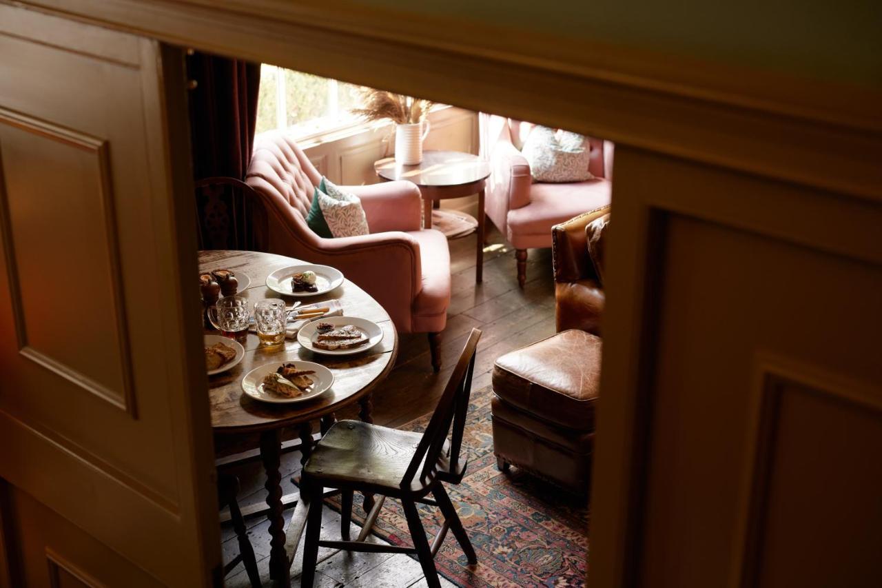 The Pembroke Arms Ξενοδοχείο Wilton  Εξωτερικό φωτογραφία